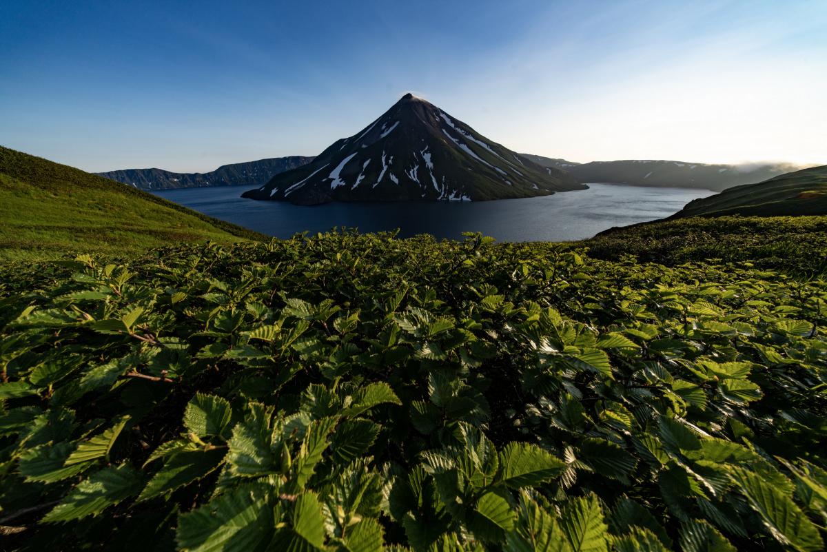 Вулканы курильских островов