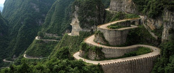zTianmen-Mountain-Road-Hunan-Cina-IMG-SLIDER-1.jpg