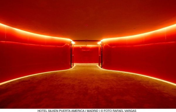 01-4silken-puerta-america-madrid-102-32452-2220x1400.jpg